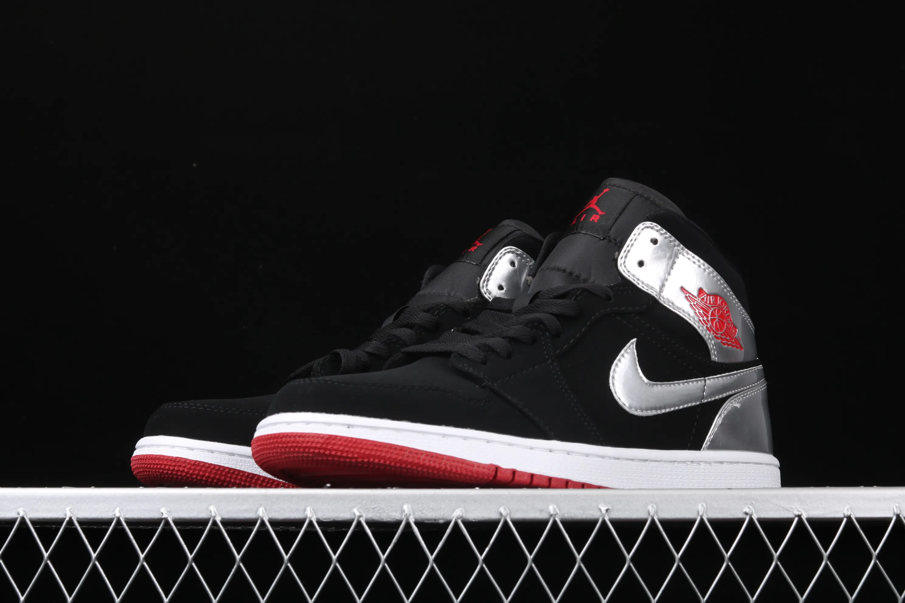 All categories Air Jordan Jordan series basketball shoes Air Jordan 1 Mid Air Jordan 1 Mid "Johnny Kilroy AJ1 Joe 1 China Black Silver 554724-057